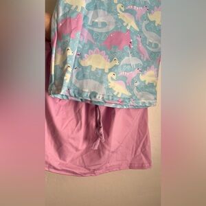 Dinosaur Print Kids SKORT and SHIRT  🦖 size 3T